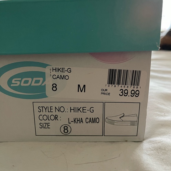 Soda Hike Women's Flat Slip On - Camouflage - Picture 6 of 6